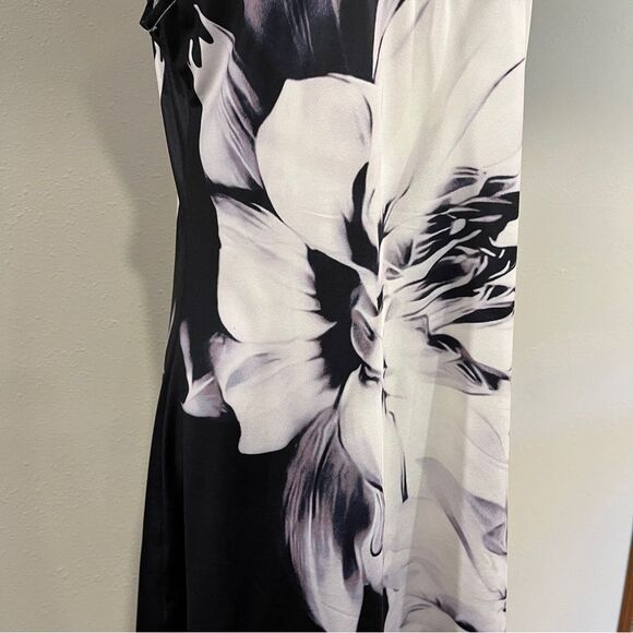 Casual sleeveless a-line Black and White Floral mini Dress size large - Picture 4 of 12